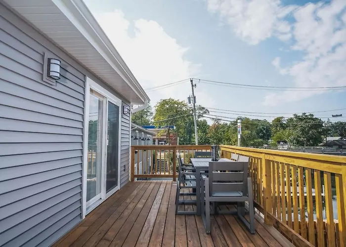 Harbor Clubhouse 3Bed 3Bath Modern Waterfront With Hot Tub And Pet Friendly * Fox Lake