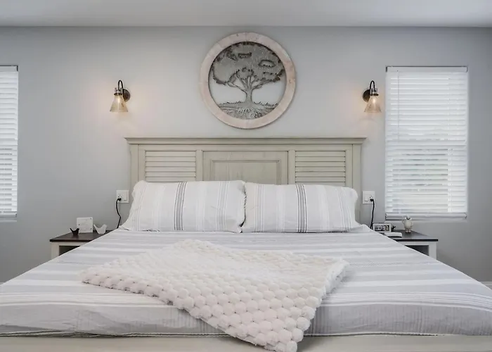 Casa de férias Harbor Clubhouse 3Bed 3Bath Modern Waterfront With Hot Tub And Pet Friendly *