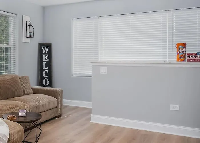 Harbor Clubhouse 3Bed 3Bath Modern Waterfront With Hot Tub And Pet Friendly